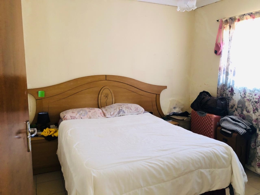 2 Bedroom Property for Sale in Kwa Nobuhle Eastern Cape
